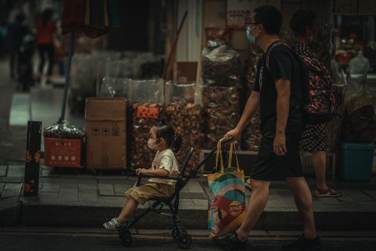 神马动漫，从虚拟世界到现实生活的多维度探讨